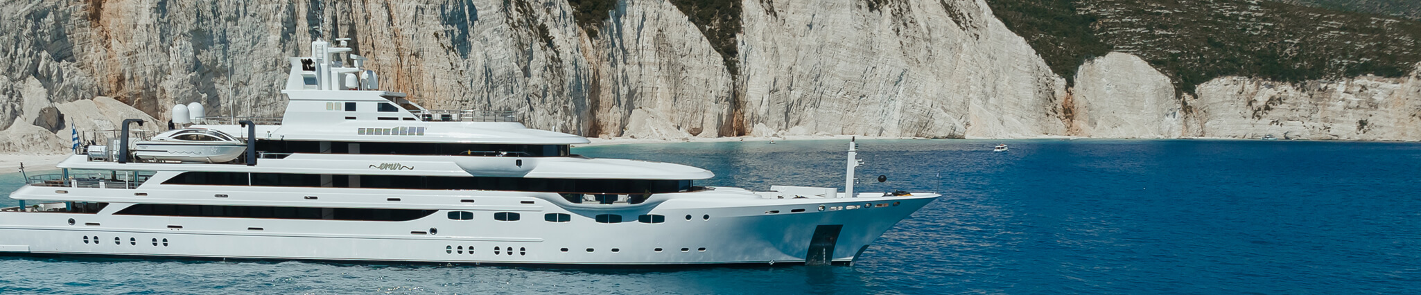 Luxury Family Gatherings on M/Y Emir: Connecting on a Deeper Level